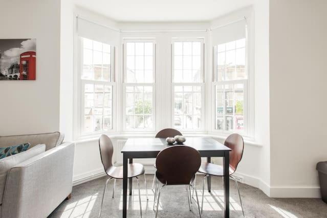 Kennington Apartment A/Apartment Londres Exterior foto